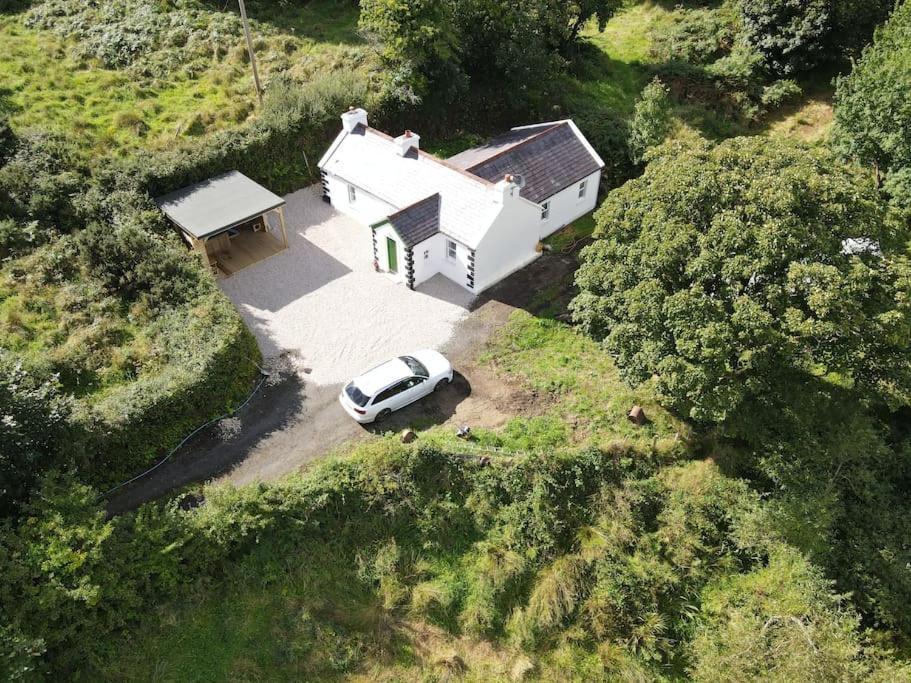 John The Mills Cottage Spahot Tub Private Beach ドネゴール エクステリア 写真