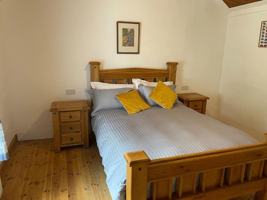 John The Mills Cottage Spahot Tub Private Beach ドネゴール エクステリア 写真